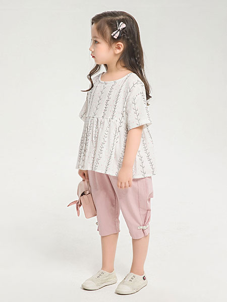 的純童裝品牌2019春夏新款女童純棉娃娃衫上衣