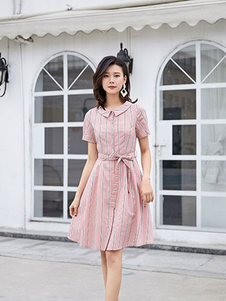 迪思兰柏女装品牌2019春夏条纹连衣裙收腰显瘦气质中长款潮