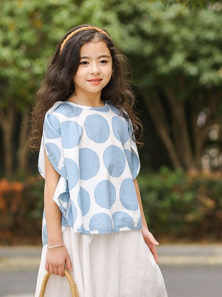 城秀童装品牌2019春夏圆点条纹立领纯棉文艺衬衫