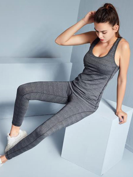 沙沙内衣品牌2019春夏新款修身显瘦运动瑜伽套装
