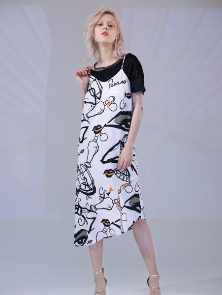 丹比奴女装品牌2019夏季抽象图纹吊带裙