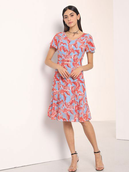 芮色女装品牌2019春夏新款时尚气质印花修身显瘦连衣裙
