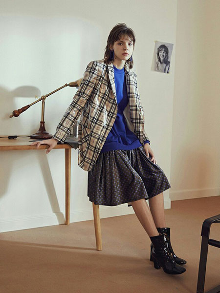 YU ONE女装品牌新款韩版学生百搭上衣宽松港味复古外套