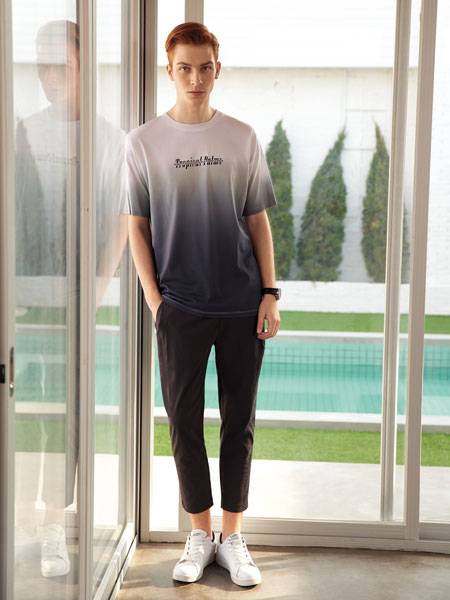 KIR男装男装品牌2019春夏新款韩版时尚休闲宽松短袖T恤