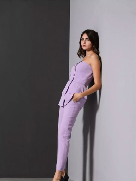 维斯提诺女装品牌2019春夏新款时尚休闲修身显瘦套装