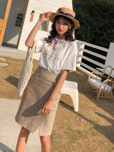 MUUZI木子集合店女装品牌2019春夏新款简约圆领短袖T恤