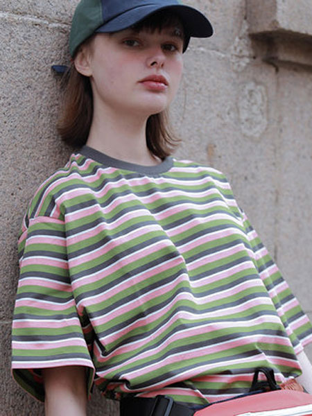 TYAKASHA塔卡沙女装品牌2019春夏新款时尚宽松休闲百搭圆领条纹短袖T恤