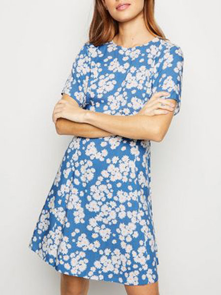 Doo.Ri杜里女装品牌2019春夏新款短袖连衣裙女中长款圆领气质裙