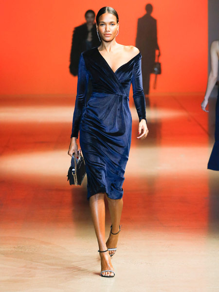 Damir Doma达米尔·多玛女装品牌2019春夏新款气质潮流V领修身显瘦韩版减龄中短裙