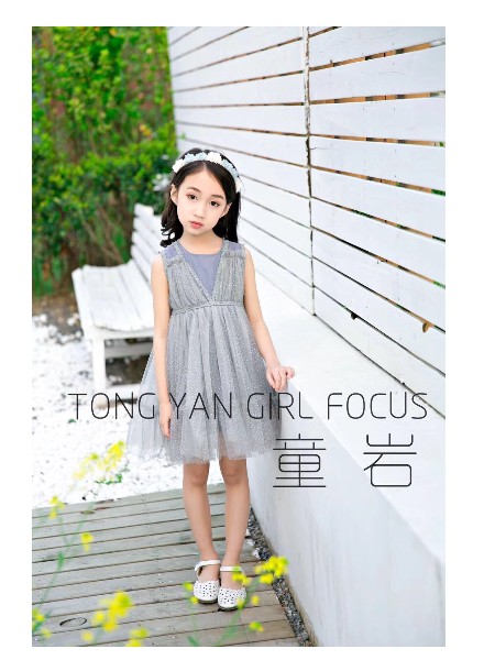 19新款纱裙 仙女范，品牌童装折扣批发，品牌童装库存货源，品牌童装走份批发，品牌童装尾货童装品牌2019春夏新品