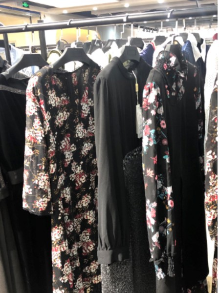 琦丽莎服装批发品牌2018春季新品