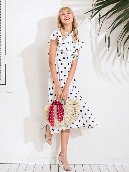 巴利女装品牌2019春夏修身圆点短袖中长款连衣裙