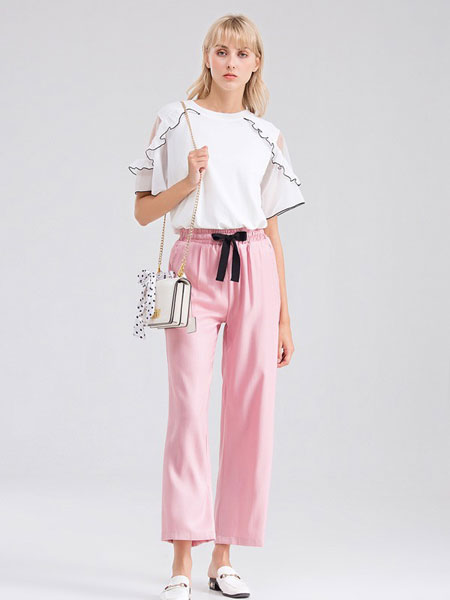 巴利女装品牌2019春夏新款潮韩版百搭圆领上衣薄款