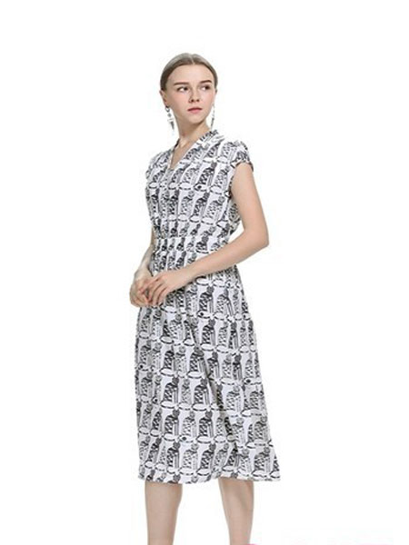 卡伊奴女装品牌2019春夏小清新雪纺简约气质高腰A字裙中长款
