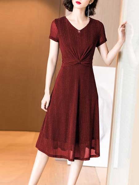 米思阳女装品牌2019春夏新款气质复古红色中长裙收腰显瘦V领针织连衣裙