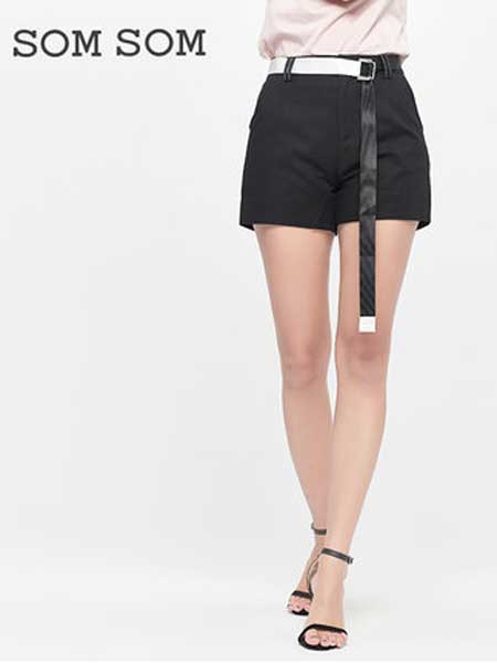 索玛女装品牌2019春夏新款女通勤简约流行黑色直筒收腰休闲短裤