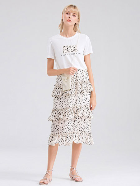 Bally巴利女装品牌2019春夏时尚气质T恤上衣+裙子两件套蛋糕裙