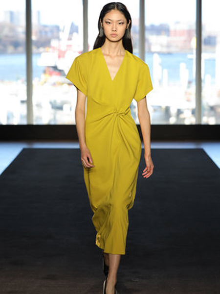 纳西索·罗德里格斯女装品牌2019春夏新款纯色V领短袖系带腰连衣长裙