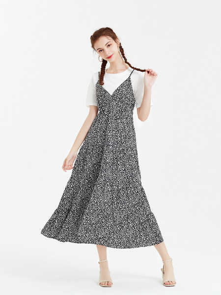 艾丽莎女装品牌2019春夏新款短袖T恤波点雪纺法式复古流行吊带连衣裙