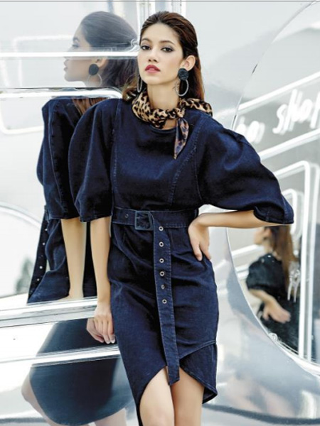 WFORM女装品牌2019春夏新款韩版高腰显瘦包臀裙修身连衣裙