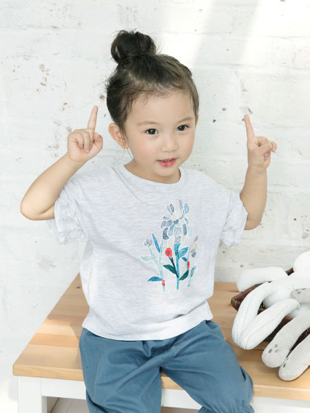 棉绘童装品牌2019春夏韩版学生拼接圆领印花体恤