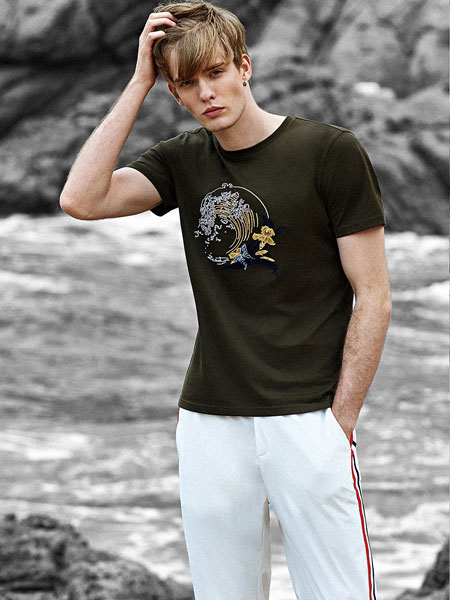 杰欧里顿男装品牌2019春夏新款韩版潮流修身印花短袖T恤