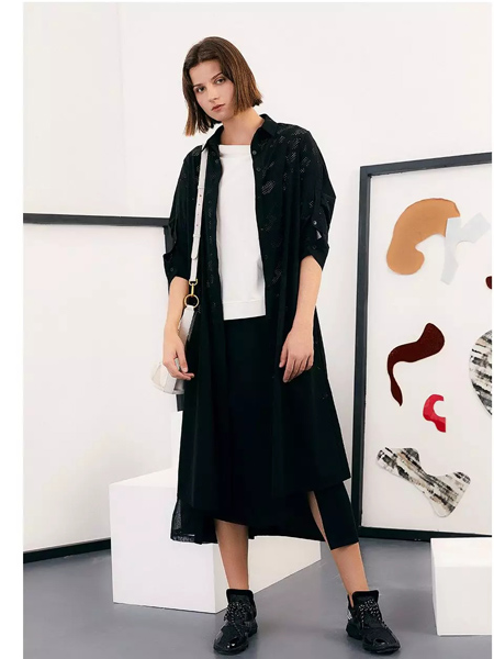撒尼女装品牌2019秋季新款韩版简约休闲立领灯笼袖中长款外套