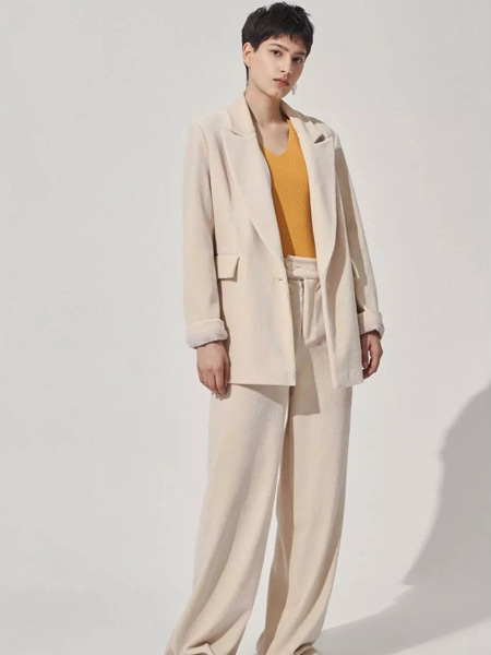 洛瑞琳女装品牌2019秋季新款时尚简约纯色气质休闲小西装套装