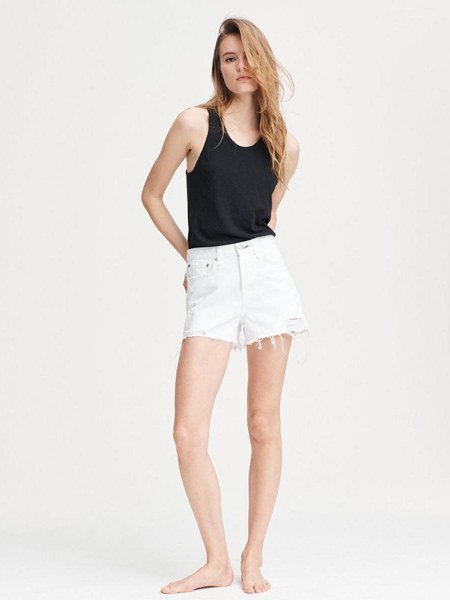 瑞格布恩女装品牌2019春夏新款纯色显瘦短款破洞磨边短裤