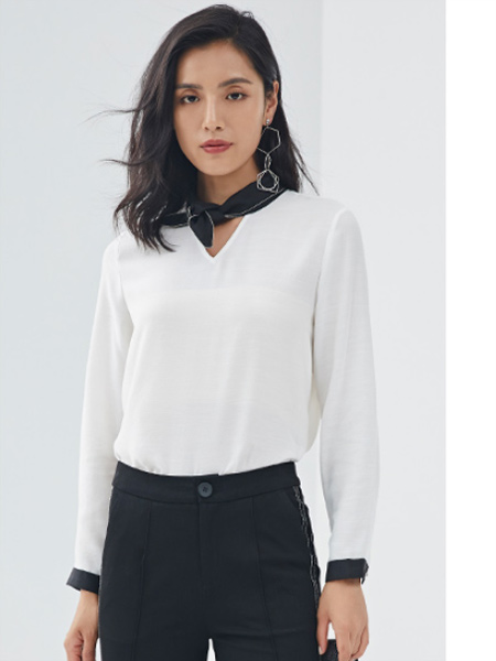 风笛女装品牌2019秋季新款白色雪纺衫修身弹力打底衫潮