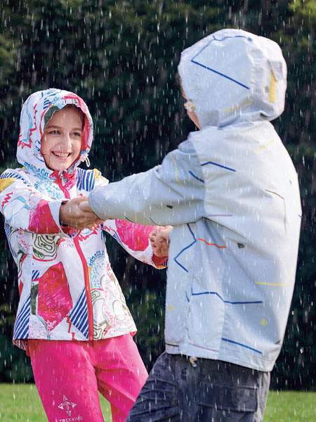 探路者童装童装品牌2019秋季新款超轻透气运动户外外套