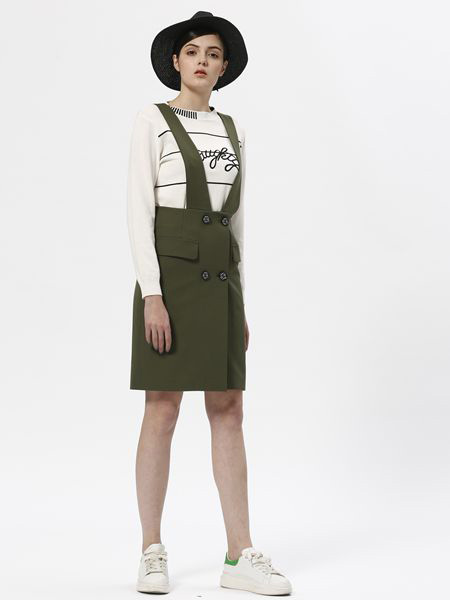欧伊芮诗ZOEIRIS女装品牌2019秋季新款韩版纯色气质背带裙连衣裙