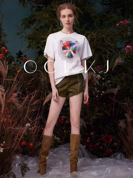 OCKKJ女装品牌2019秋季新款圆领钉珠宽松上衣潮