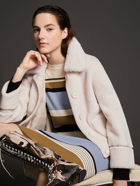 芮玛女装品牌2019秋季保暖羊剪绒中长款毛呢大衣外套