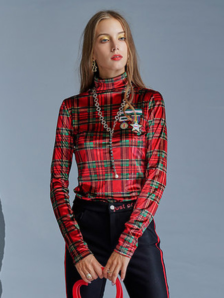 卡布依女装品牌2019秋季新款打底衣高领丝绒红格子收腰保暖时尚上衣