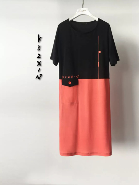 可之馨女装品牌2019秋季新款复古文艺显瘦短袖洋气棉麻连衣裙