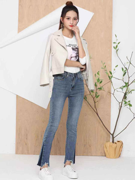 蓝缇儿女装品牌2019春夏新款不规则毛边直筒牛仔裤韩版高腰微喇裤显瘦九分裤