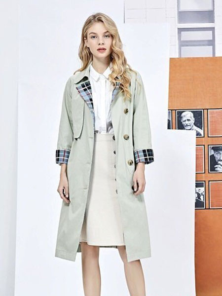 蒂赛尔娜女装品牌2019春夏英伦风格纹长款风衣外套