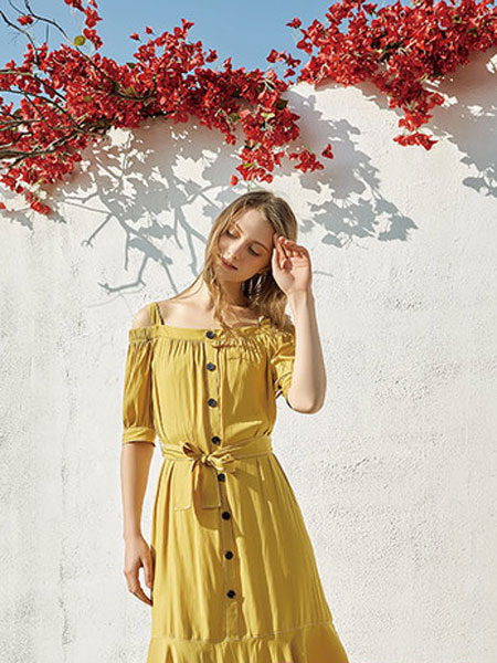 蒂赛尔娜女装品牌2019春夏新款宽松中长款短袖圆领连衣裙