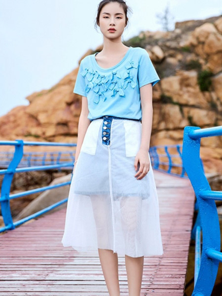 BUKHARA布卡拉女装品牌2019春夏新款休闲时尚潮韩版短袖t恤