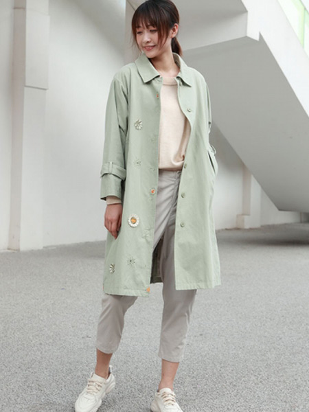 BUKHARA布卡拉女装品牌2019秋季新款时尚宽松西装领双排扣外套