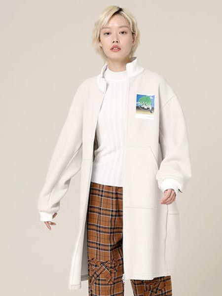 幻走女装品牌2019秋季新款立领印花宽松开衫中长款外套