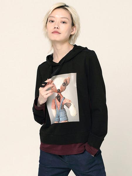 幻走女装品牌2019秋季新款连帽烫画撞色短款假两件卫衣