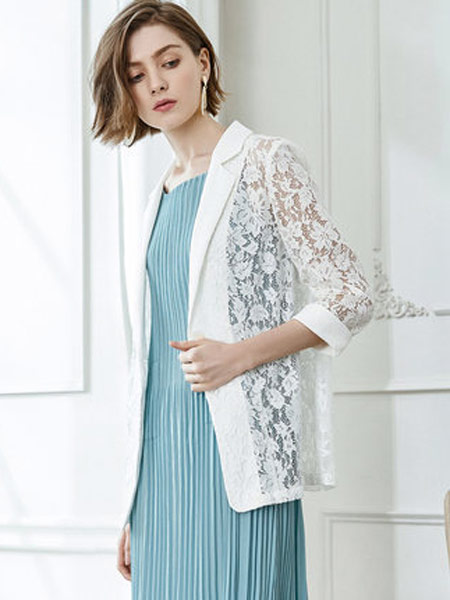 颜域女装品牌2019春夏新款宽松白色七分袖薄款外套蕾丝镂空百搭