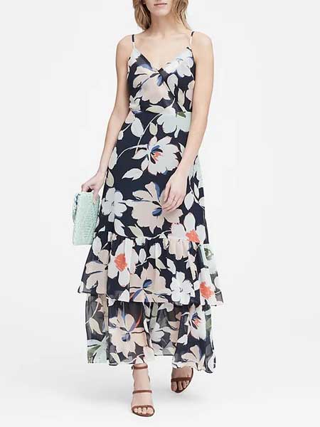 laura biagiotti女装品牌2019春夏新款时尚吊带碎花拼接优雅连衣裙