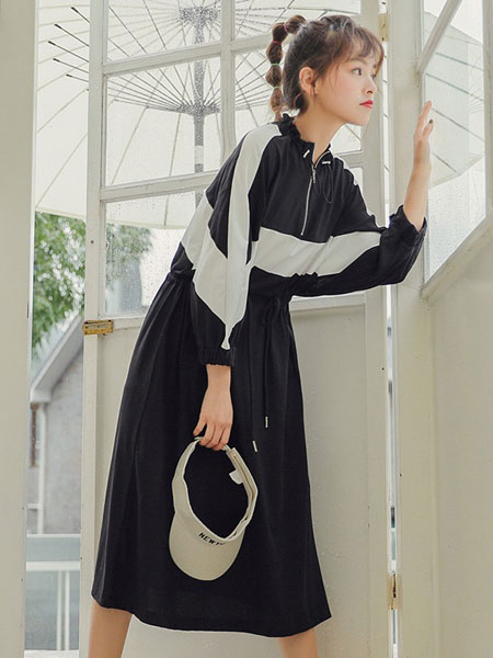MC2能量联盟休闲品牌2019秋冬撞色气质黑色裙