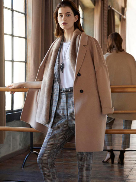 蓓赛丽珂PESERICO女装品牌2019秋冬新款复古翻领中长款双面呢羊毛大衣外套