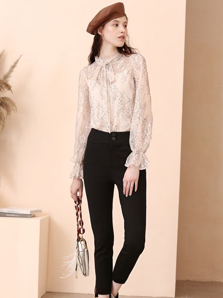 百图女装品牌2019秋冬洋气小衫印花长袖衬衫