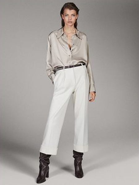 奥利维尔·斯泰利女装品牌2019秋冬深v真丝衬衫