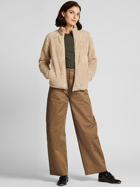 佛瑞塔女装品牌2019秋冬貂皮短款外套